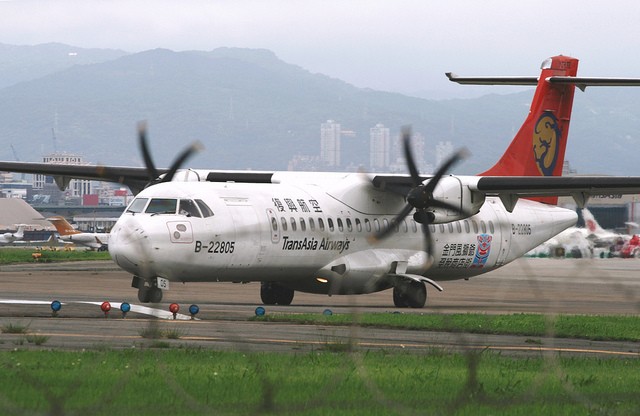 Dan may bay cua hang khong Dai Loan gap nan TransAsia Airways-Hinh-12